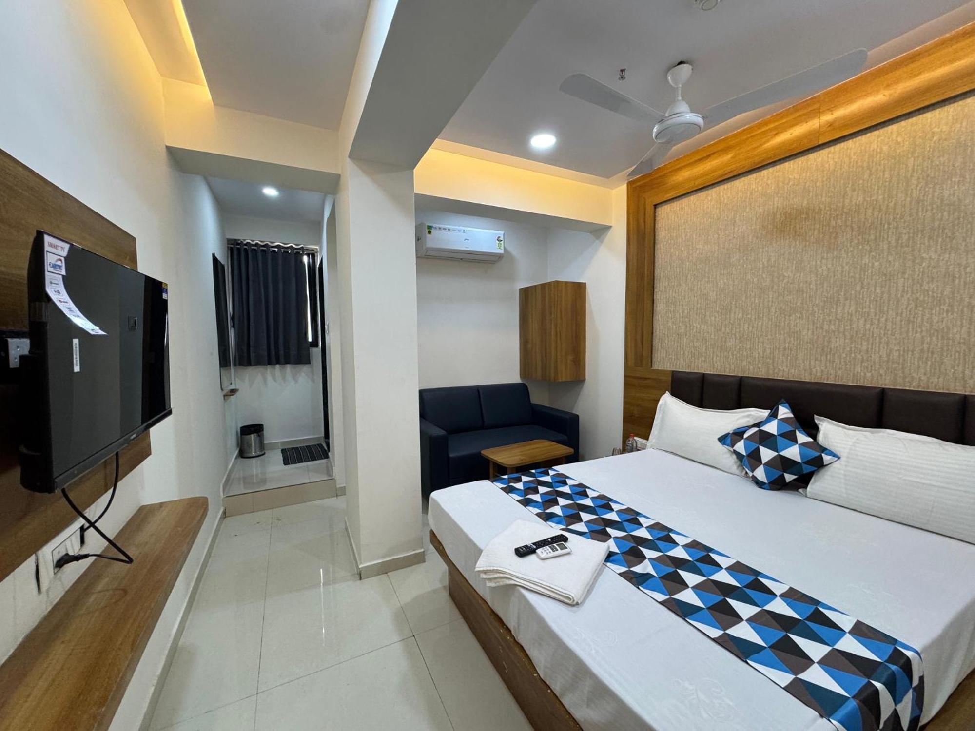 Hotel Signature Ankleshwar Room photo